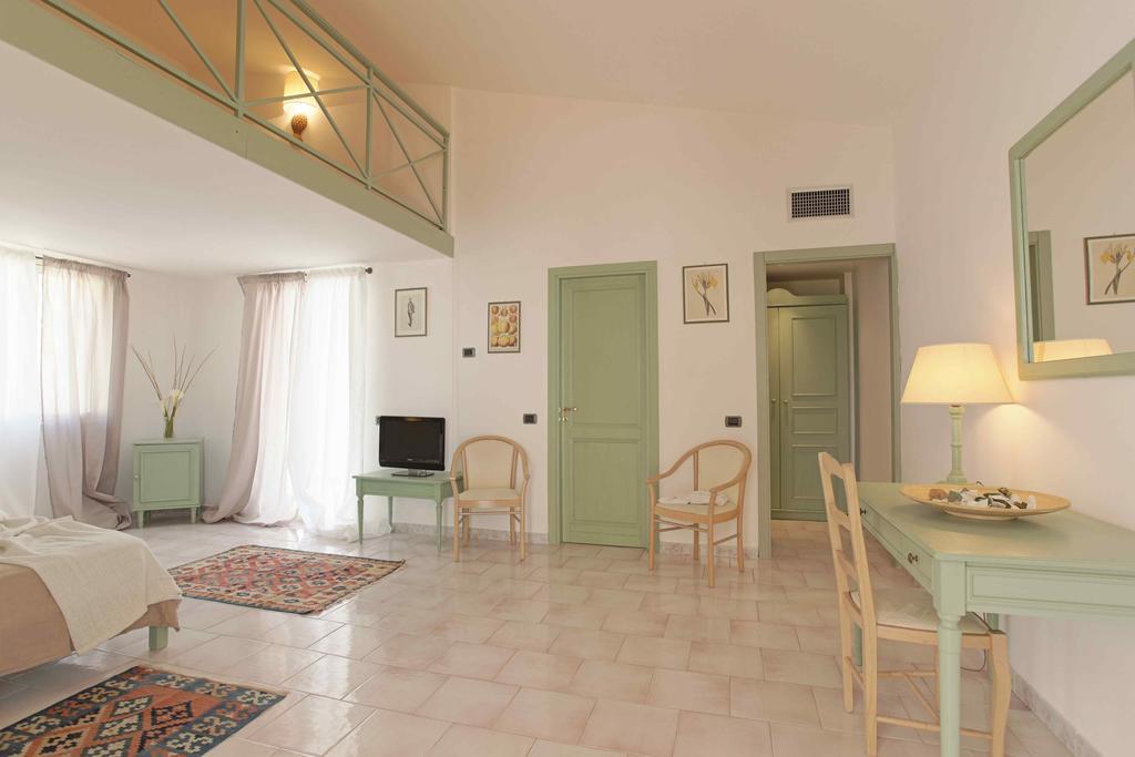 Hotel Puntamajata Realmonte Oda fotoğraf